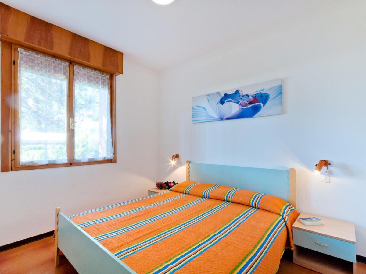 Apartment Villaggio Azzurro-1 By Interhome Бибионе Екстериор снимка